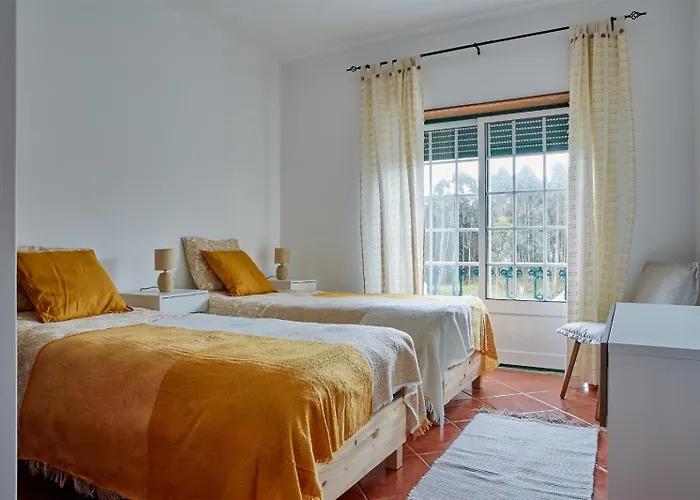 Holiday home Chale Da Malvarosa *