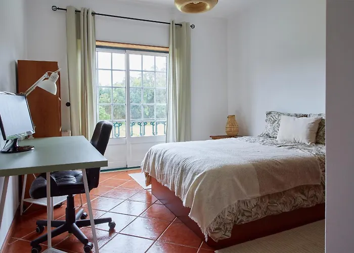 Chale Da Malvarosa Atouguia Da Baleia